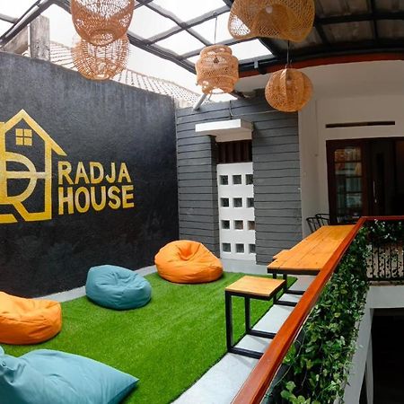 Villa Radja House Cipaku Indah Bandung Esterno foto