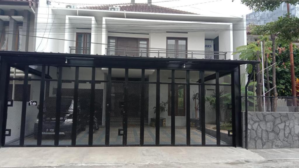 Villa Radja House Cipaku Indah Bandung Esterno foto